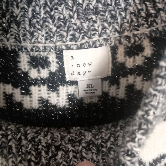 A New Day CHEERS Fuzzy Cashmere Like Sweater XL NWT Soft Cozy Gift Ready - Picture 5 of 5